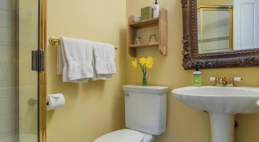 George Brooks House B&B photo