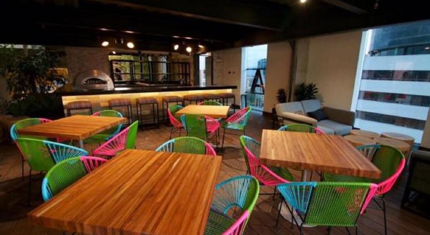 Imagen de Deluxe Junior Suite King 4
