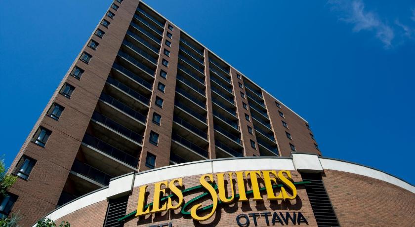 Les Suites Hotel