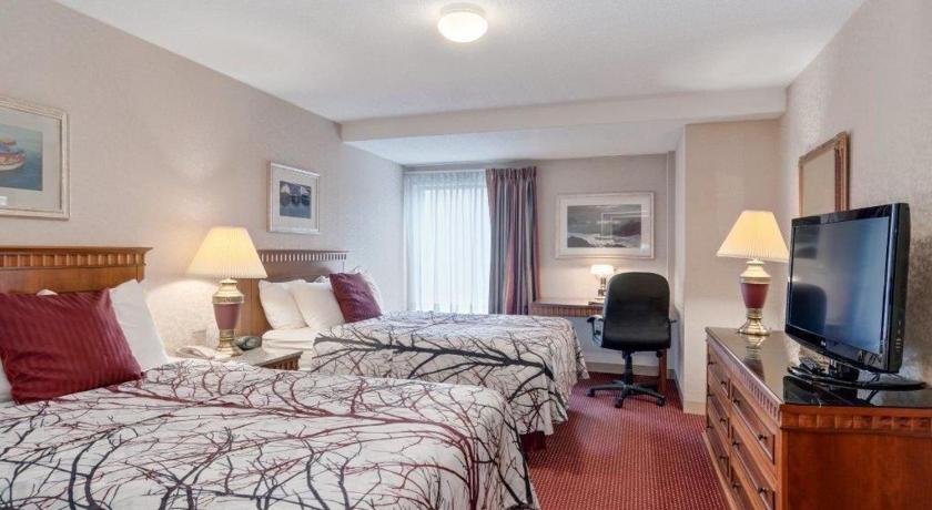 Best Western Plus Portsmouth Hotel and Suites