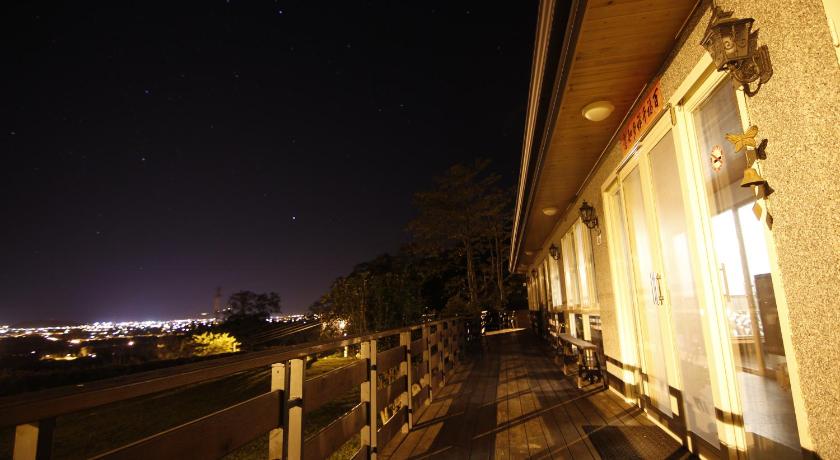 Image of Quadruple Room with Sea View 1