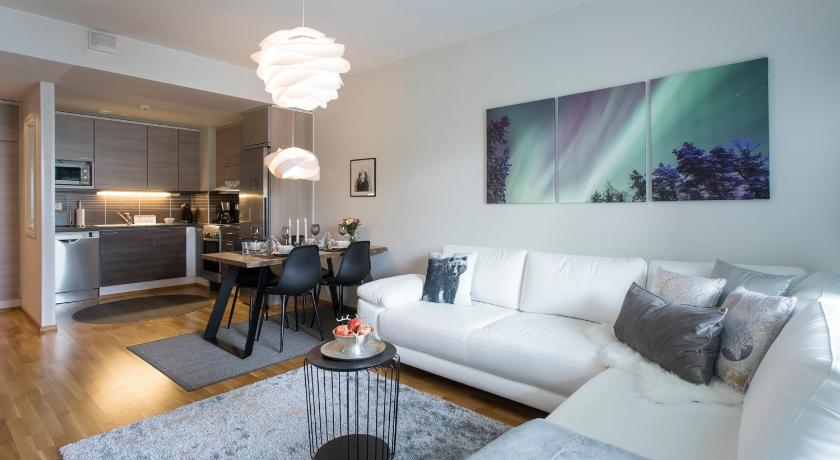 Tuomas´ luxurious suites, Nouka photo