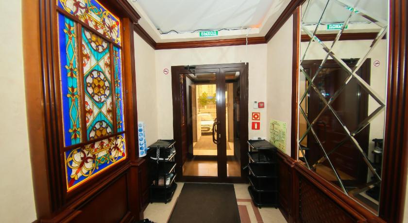 Kupe Capsule Hotel & Hostel photo