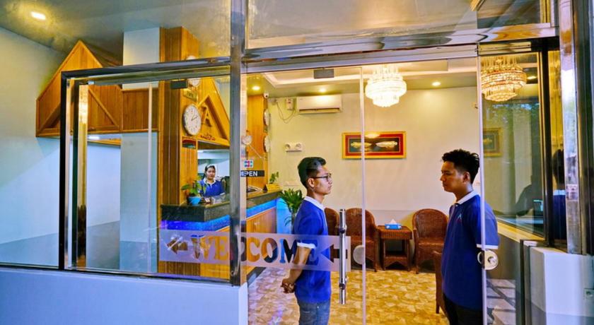 Hotel Aurora - image 15