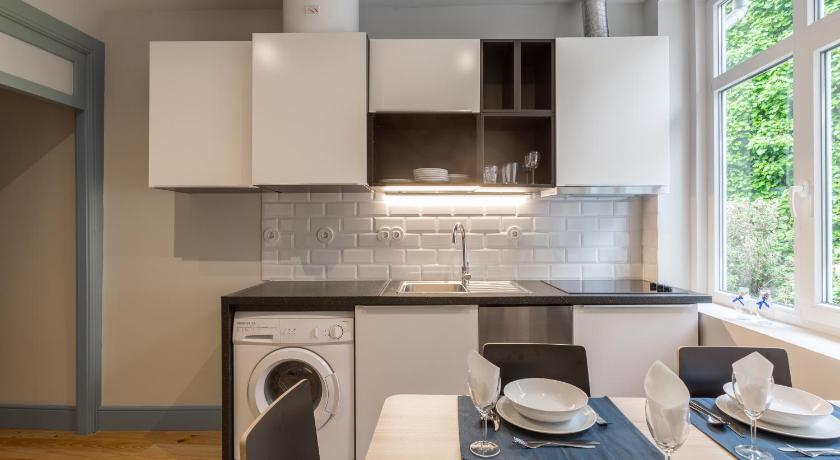 Image of Apartment 4