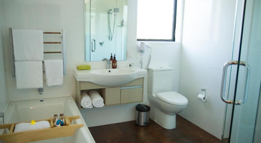 Image of One-Bedroom Apartment with Spa Bath 2