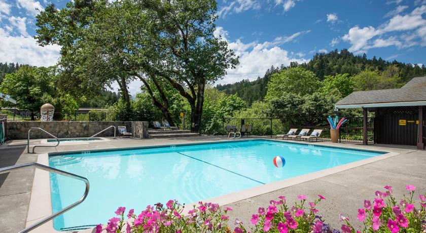 Benbow Historic Inn photo
