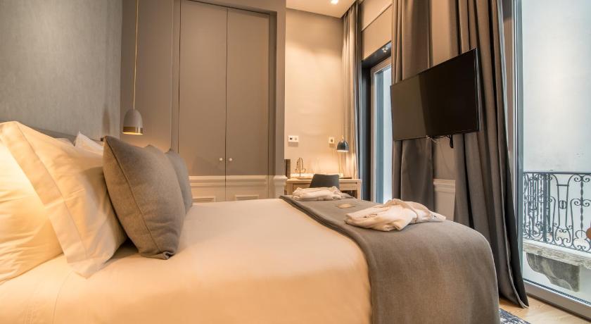 Image of Interior View Small Double Room 0