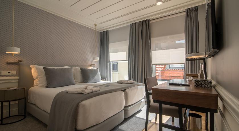 Image of City View Family Room 3