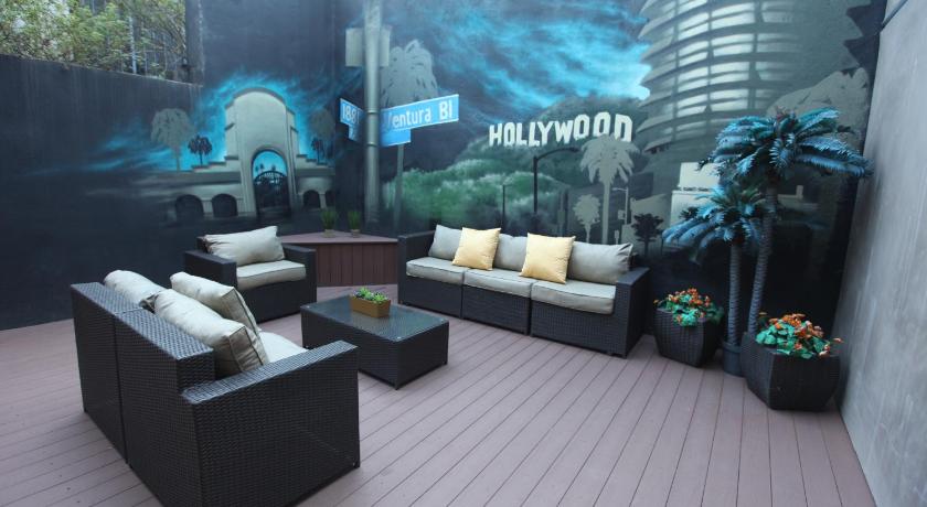 Image of One Room Suite with Living room - Non Smoking 9
