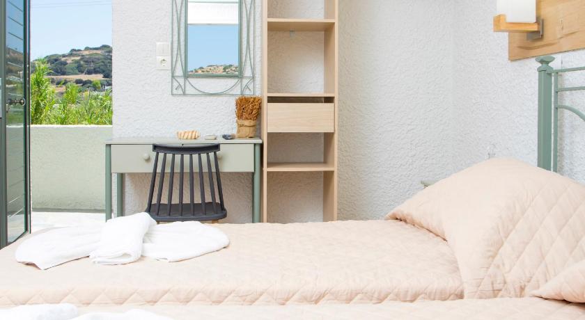 Syros INN