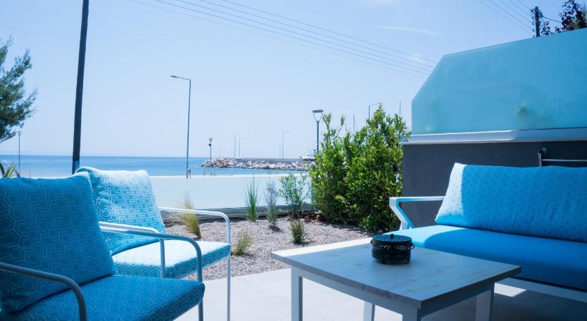 Costa Domus Blue Luxury Apartments photo