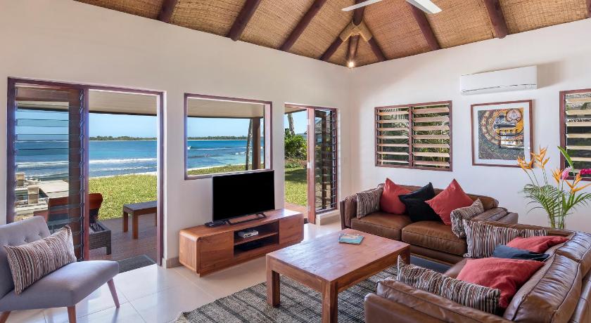 Image of Deluxe Two-Bedroom Beachfront Villa with Plunge Pool 1