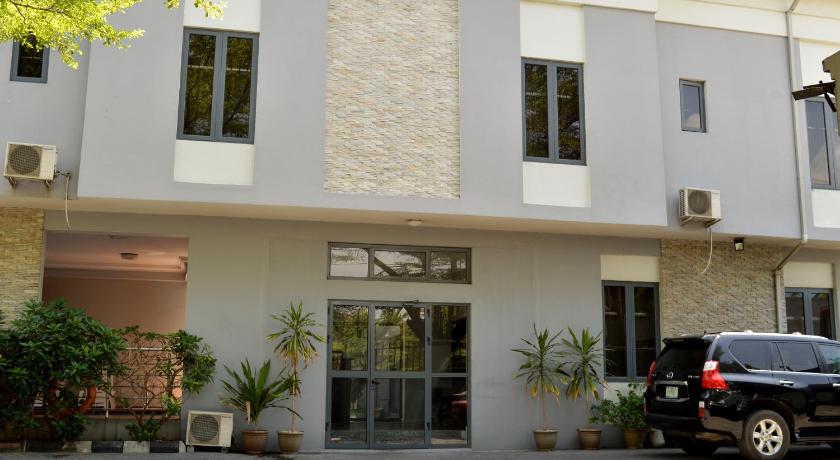 Roswell Tipton House Lekki Booking Deals Photos Reviews