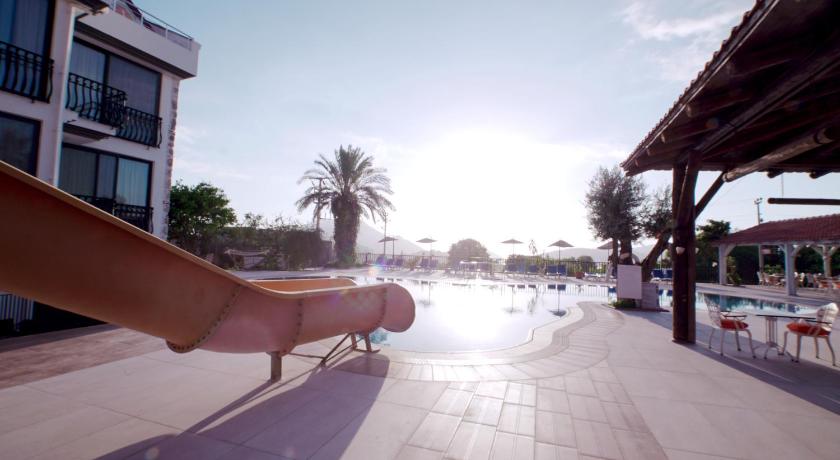Seyir Village Hotel