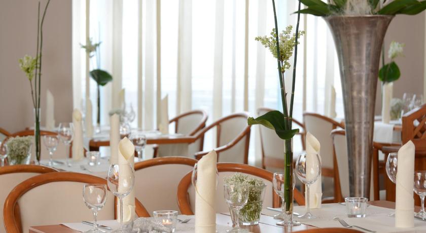 Hotel Residenz Oberhausen Hermann Albertz Straße 69 Oberhausen -