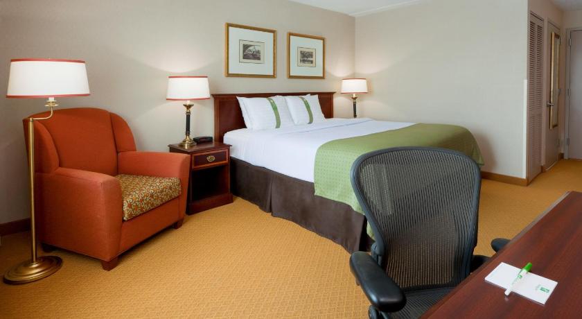 Holiday Inn Budd Lake - Rockaway Area