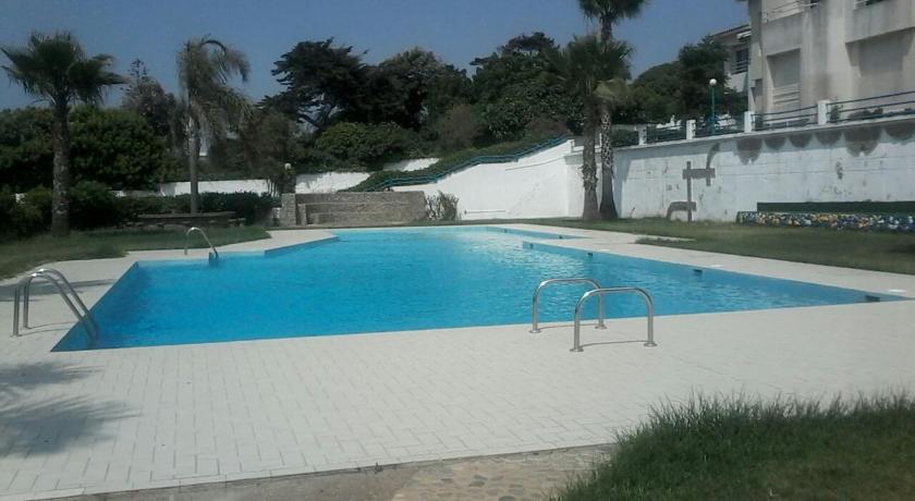 Triplex Avec Piscine A Harhoura Prix Photos Commentaires Adresse