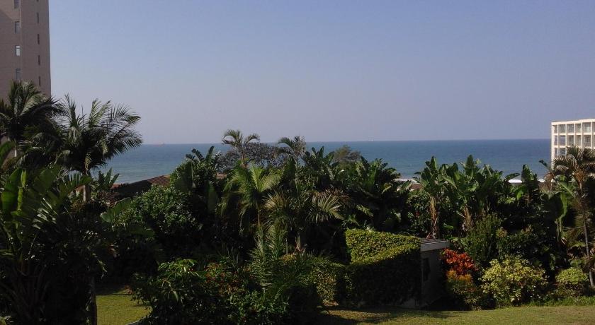 8 Marine Terraces photo