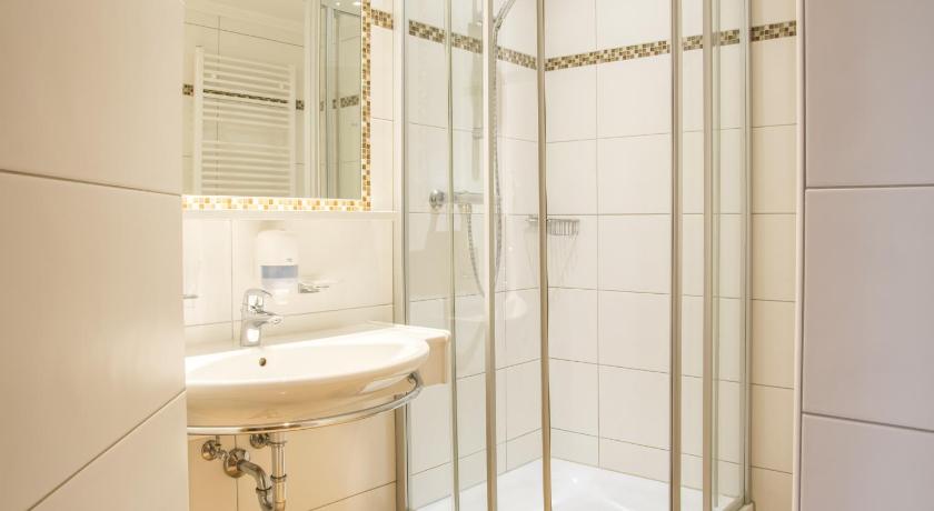Hotel Gell photo