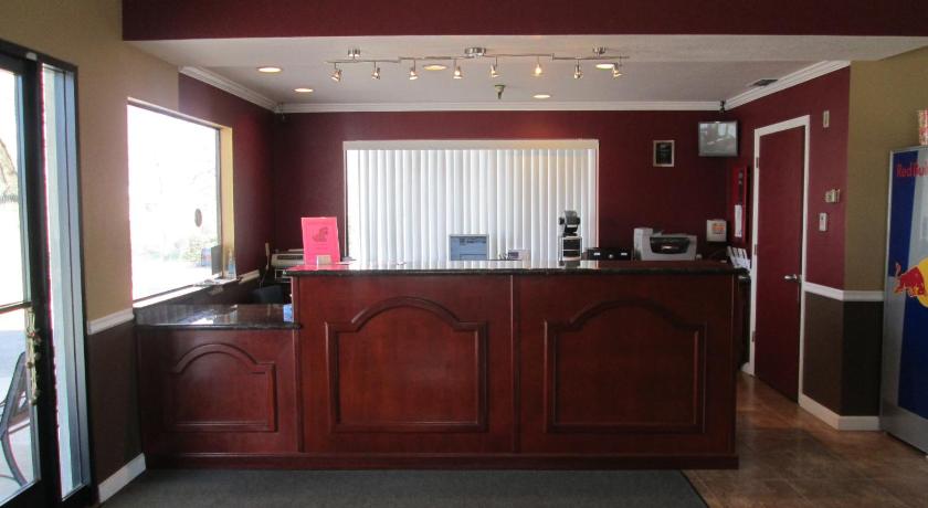 Valley Oaks Inn Woodland photo
