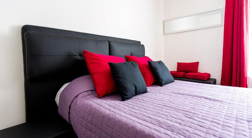Image of Deluxe Double Room 9