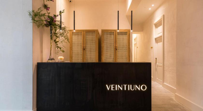 VEINTIUNO Emblematic Hotels - Adults Only