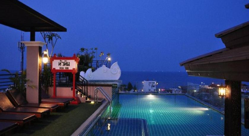 Chalelarn Hotel photo