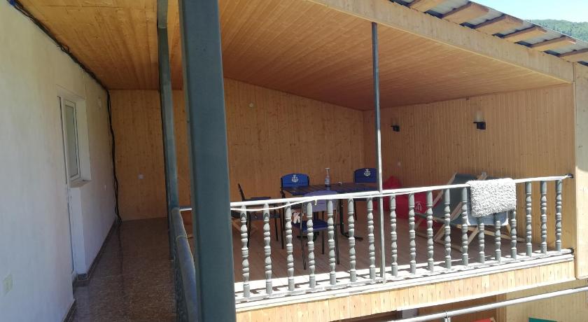 Guest House Khergiani — Hotel in Mestia