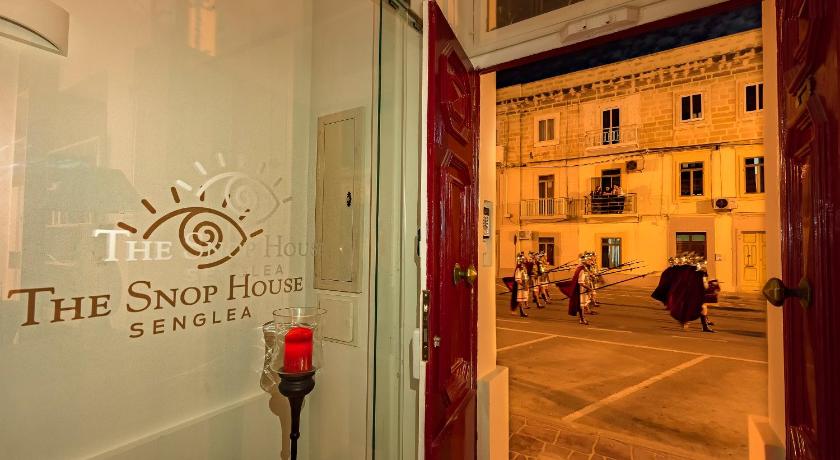 The Snop House photo