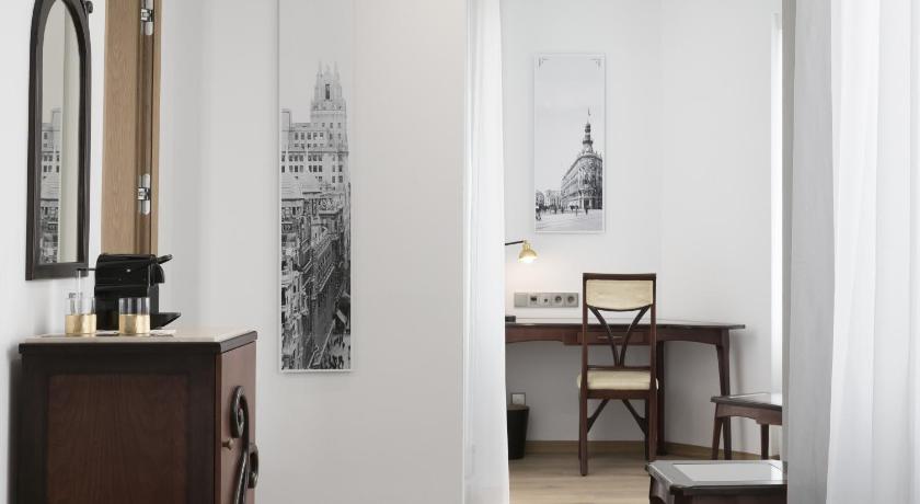 ICON Casona 1900 by Petit Palace