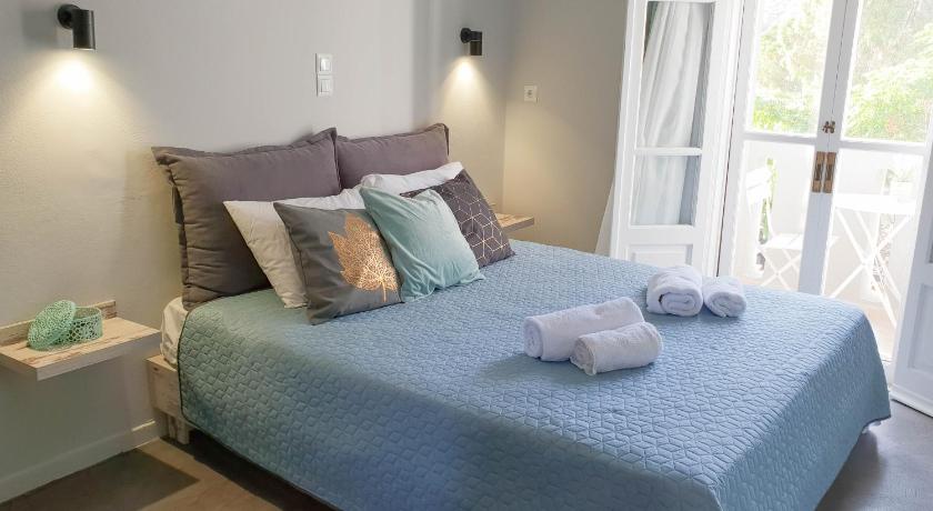 Vathy Studios — Hotel in Meganisi
