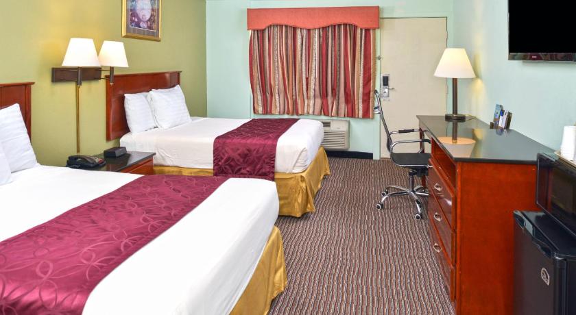 Americas Best Value Inn Smithtown Long Island