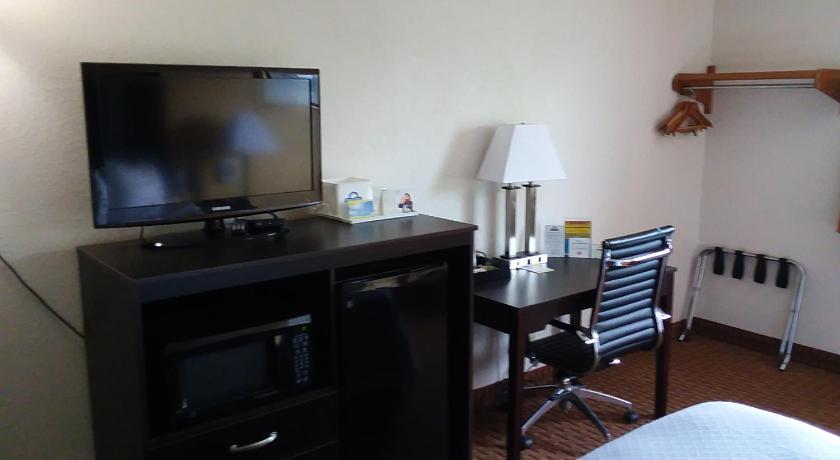 Days Inn by Wyndham Hornell NY photo