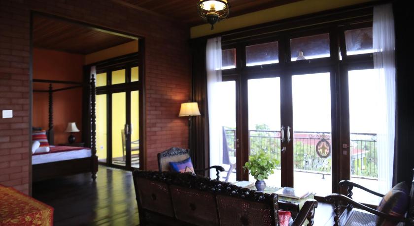 Image of Deluxe Suite with Sea View 9