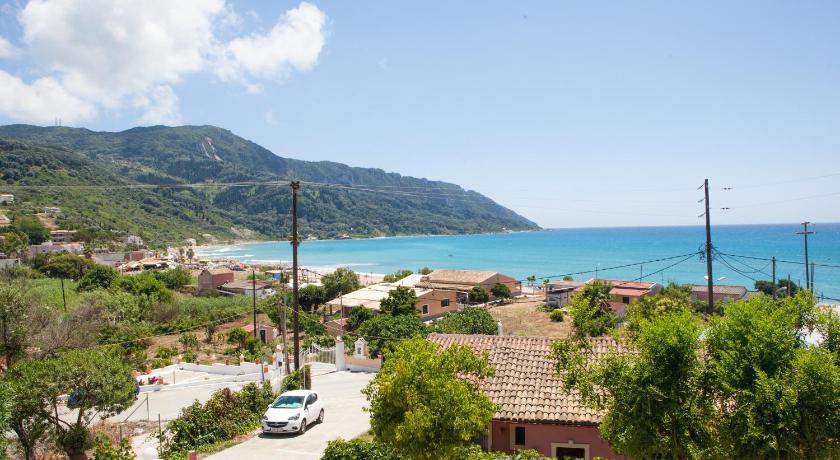 Eleana apartments and studios — Hotel in Corfu Island