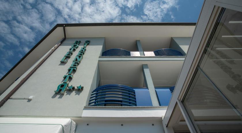 Hotel Sirenetta photo