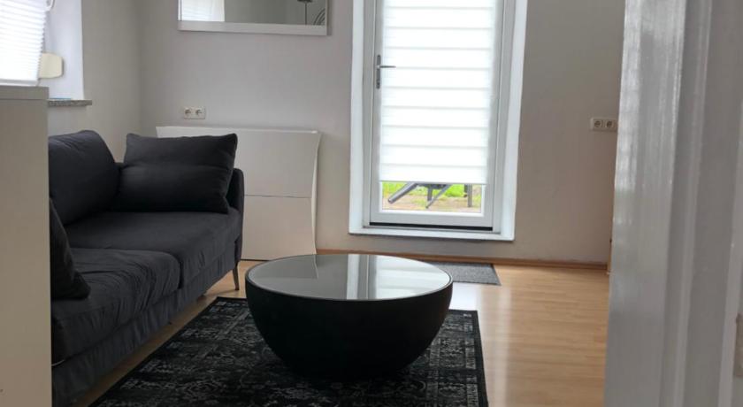 Kosumi Apartment — Hotel in Kolbermoor