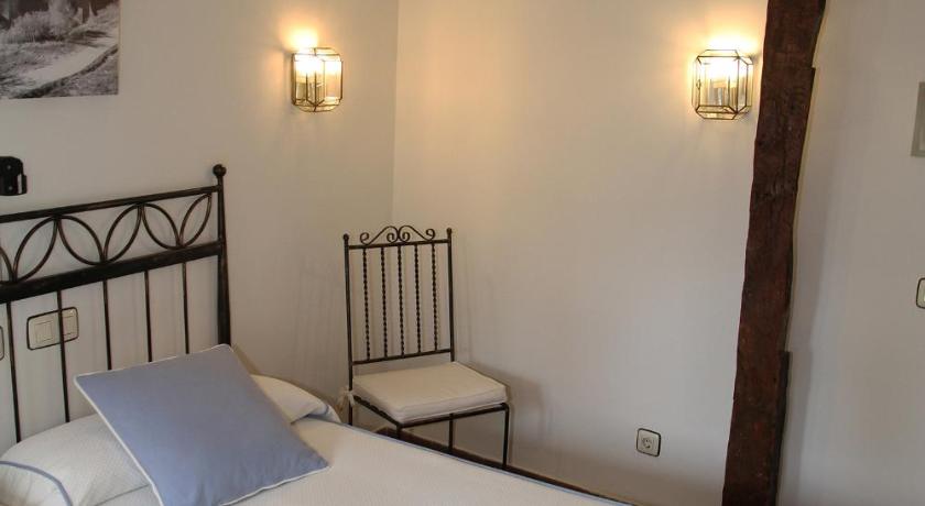 Image of Twin Room 10