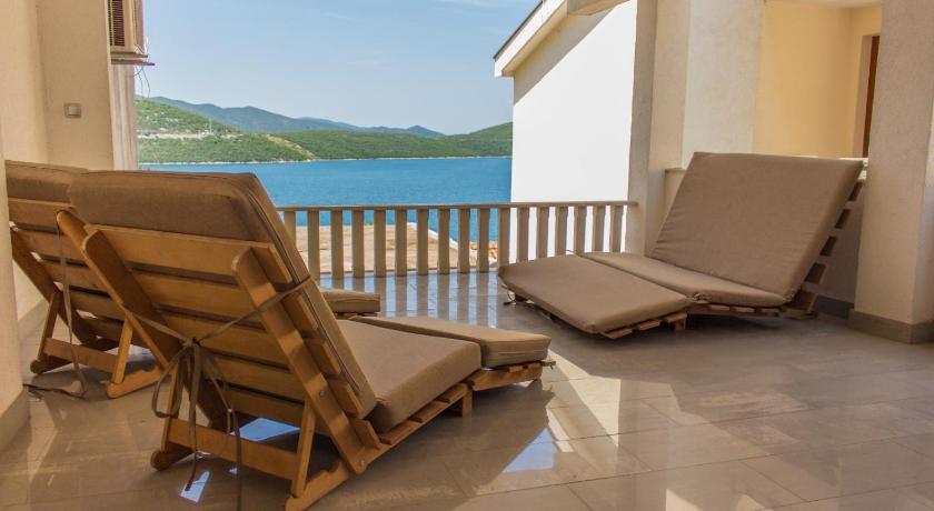 Apartmani Maris