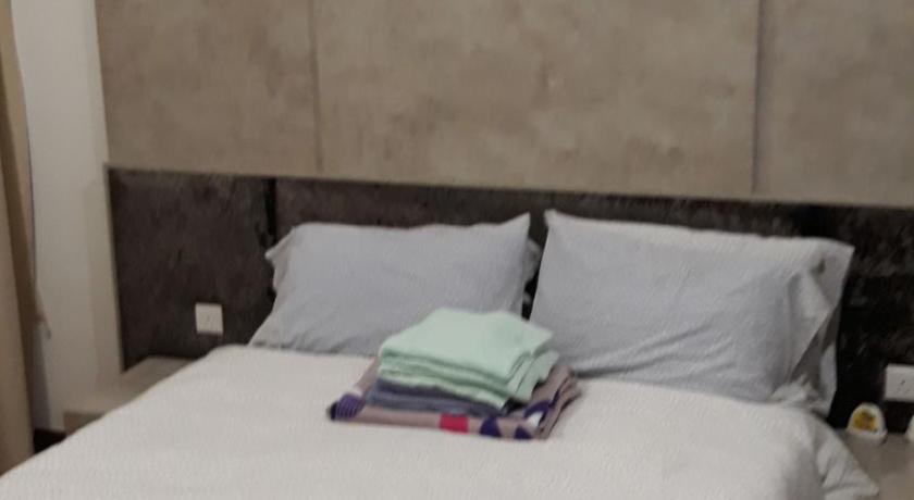Image of Apartment 15