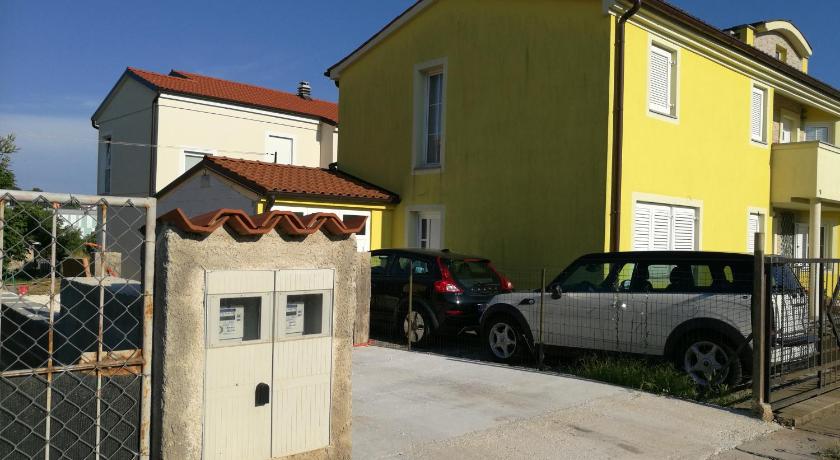 Apartman Maxim photo