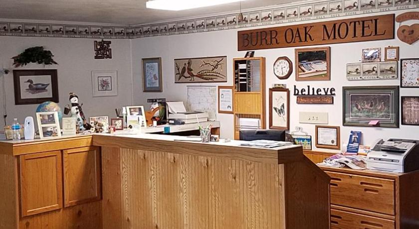 Burr Oak Motel — Hotel in Algona (IA)