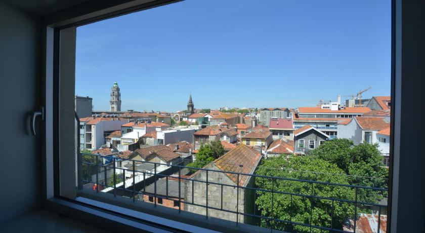 波尔图 Spot Family Apartments 4星级 酒店 套房