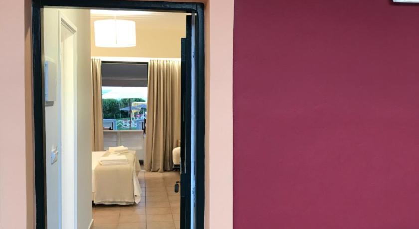 Ammos Beachfront Confortable Rooms - Adults only photo