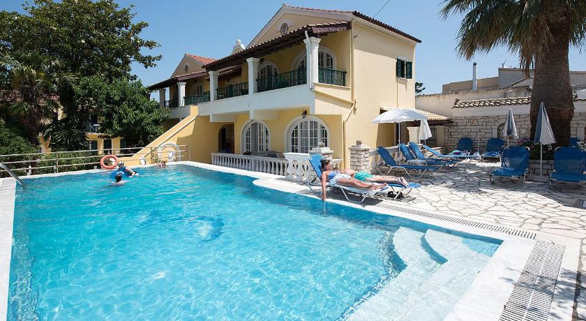 Andreas Pool Complex — Hotel in Corfu Island