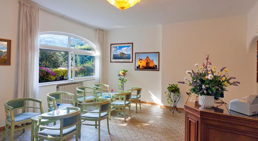 Hotel Cleopatra photo