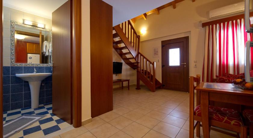 Image of Apartment - Split Level 3