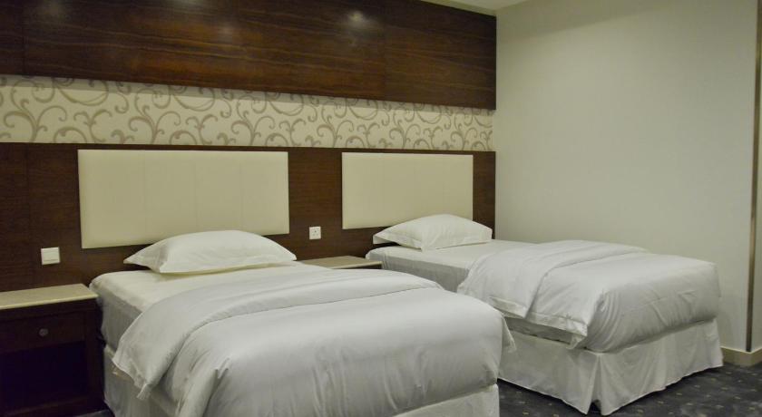 Hyatt Inn Suites photo