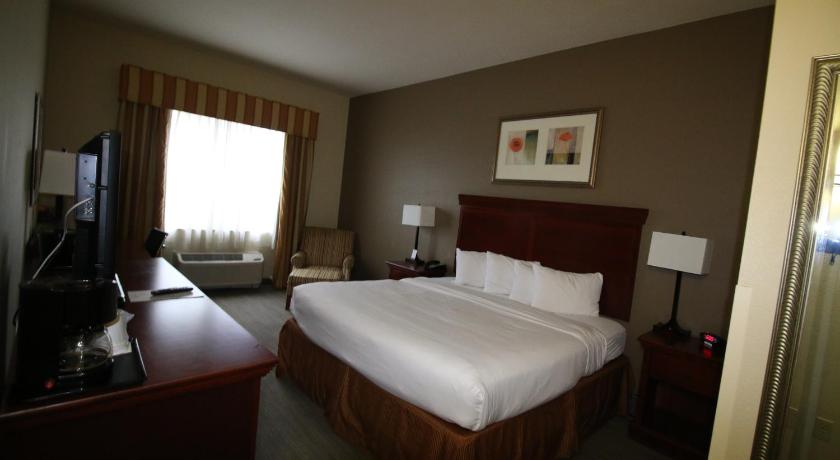 Country Inn & Suites by Radisson Tampa Casino-Fairgrounds FL